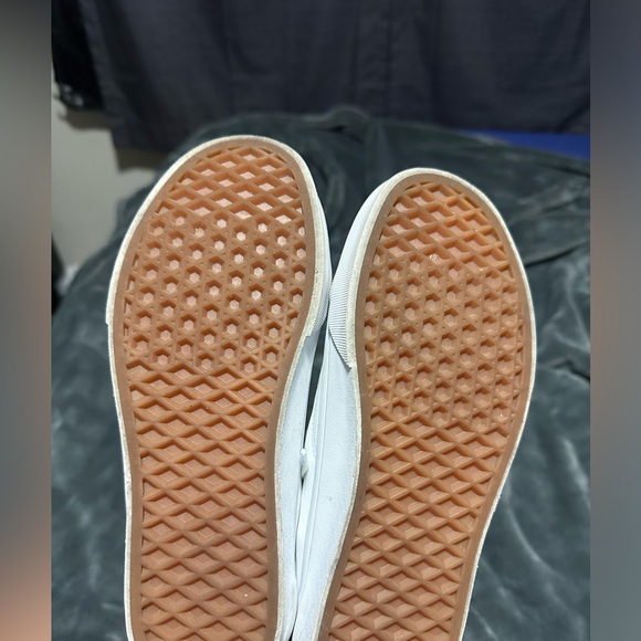 Vans Shoes size 6.5 - Picture 3 of 8